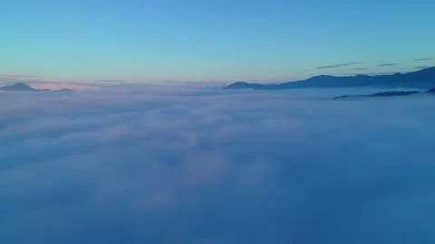 Sea of Clouds Above Chikuma Park with Sunrise and Panorama of Asama Mountain Vídeo Stock 333208751
