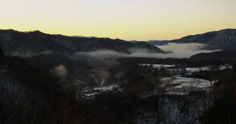 Sea of Clouds from Kuz_ Pass 스톡 동영상 332903485