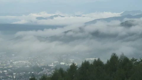 Sea of Clouds Viewed from Twenty-Track Pass 库存影片 332781449