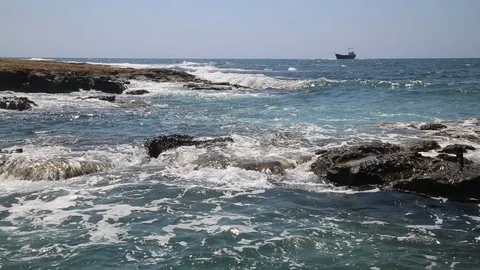 The sea coast with waves Stock Footage 92741481