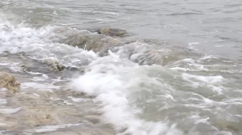 Sea currents to the shore. Video stock 53069146