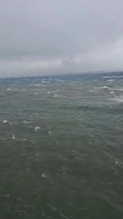 Sea Vídeos de archivo 273986579