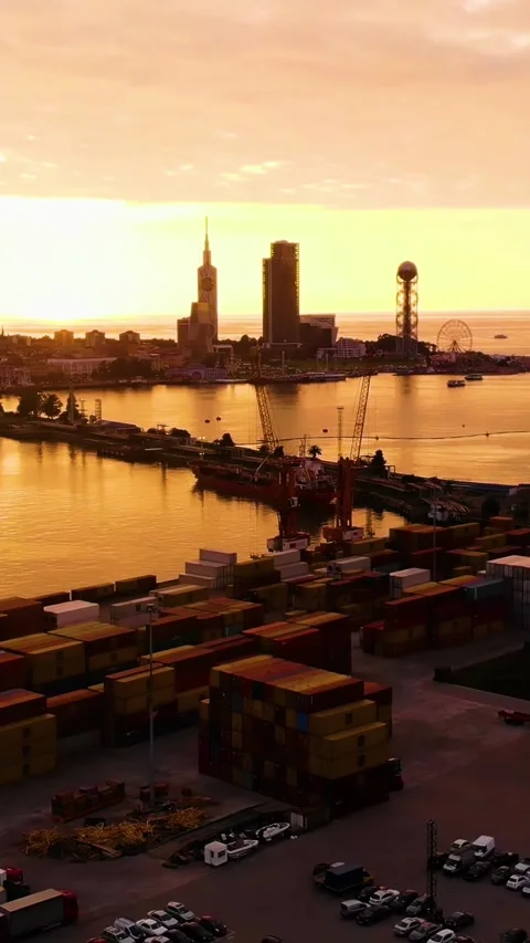 Sea Harbor Sunset Vertical Video Vídeos de archivo 334882328