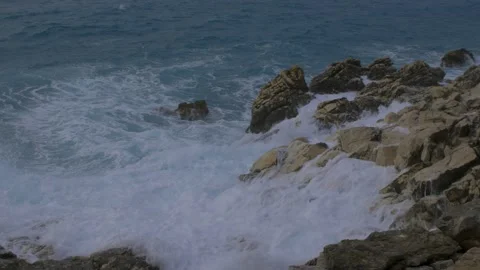 The sea hits the rocks Stock Footage 144468611