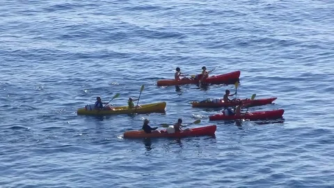 Sea kayaking Stock Footage