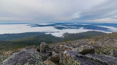 Sea mist under his feet Video stock 59805479