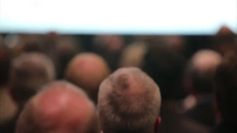 Sea of people in auditorium presentation 動画素材 73754088