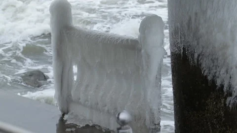 Sea pier in winter Video stock 87017854