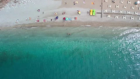 Sea sandy beach. top down aerial view Video stock 246391194