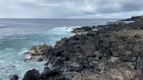 Sea shore in Easter Island Vídeos de archivo 342842183