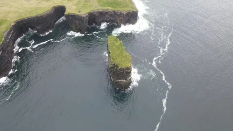 Sea stack Stock Footage 291898573