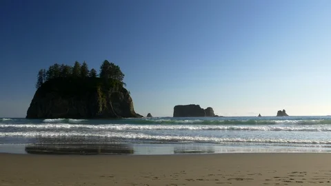 Sea stacks in the Pacific Ocean at Second Beach, Olympic Peninsula. Stock Footage 99598699