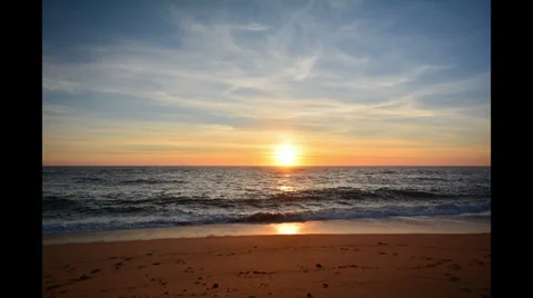 Sea sunset Stock Footage 37719220