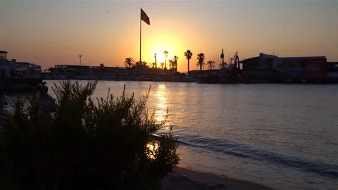 Sea at sunset 動画素材 145124792