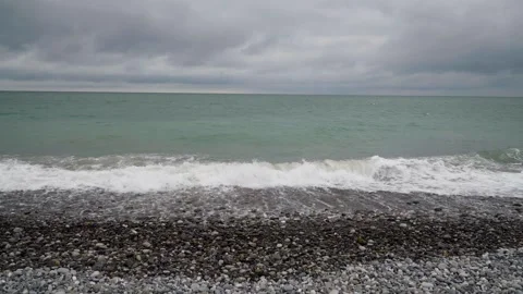 Sea surf in cloudy weather 스톡 동영상 299620887