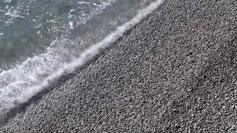 Sea surf on pebble beach close-up,  clear water 스톡 동영상 255032064
