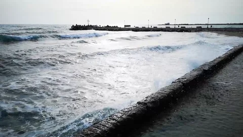 Sea surf. The waves breaking against the coast 動画素材 106838700