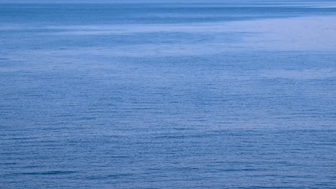 Sea surface with calming waves Vídeos de archivo 122391773