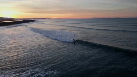 Sea, Surfing, waves 4K UHD (3840x2160 25fps 100Mbps) (20) Video stock 174554748