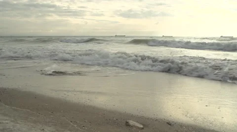Sea tide with low angle. Stock Footage 52699321