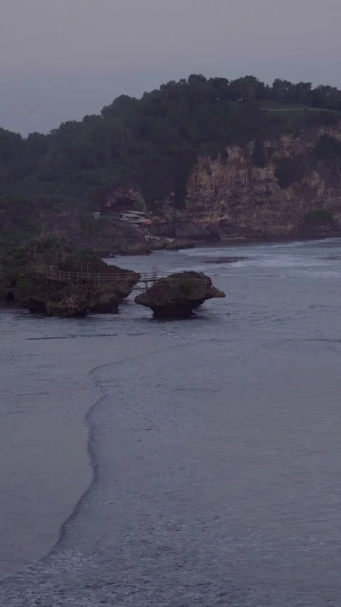Sea view from the cliff 動画素材 341091727