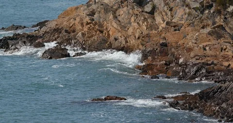 Sea wave on the rock Stock Footage 121597282