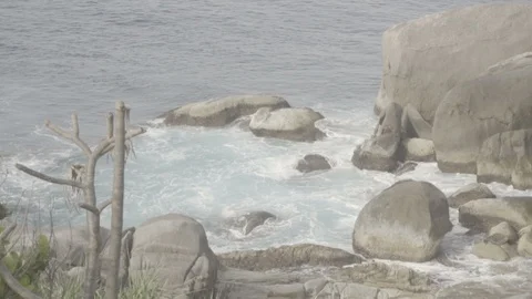 Sea wave on the rocks Stock Footage 91827275