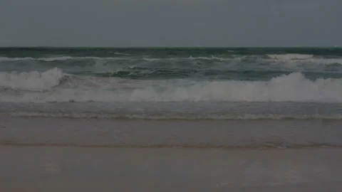 Sea wave on a sandy beach. Background. 库存影片 86045003
