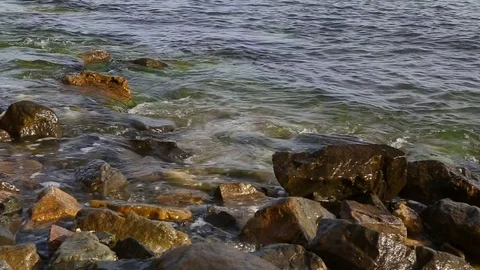 Sea wave on stones Video stock 72471879