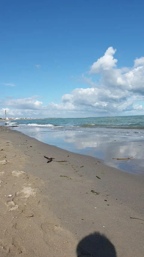 Sea waves and sand. Vídeos de archivo 142998521