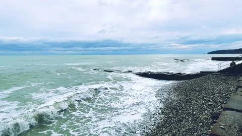 Sea waves are crashing on the coast of the sea. 4K Video stock 238917403