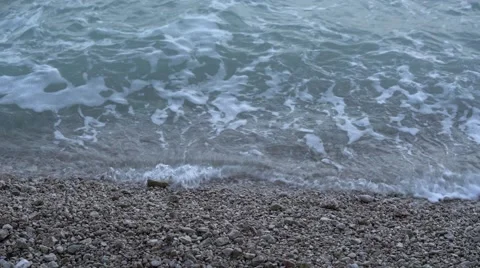 Sea waves on the beach. 4K Vídeos de archivo 67640509