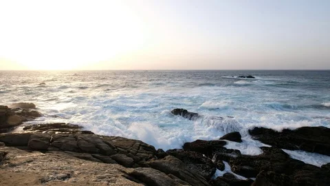 Sea waves on the beach 動画素材 84182623