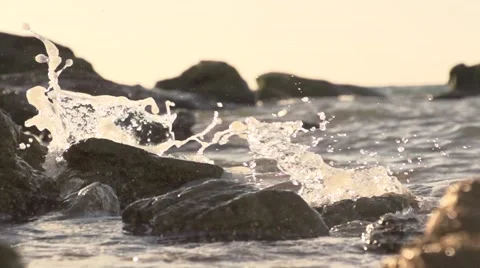 Sea waves beating against the rocks. Slow motion. 스톡 동영상 53160295