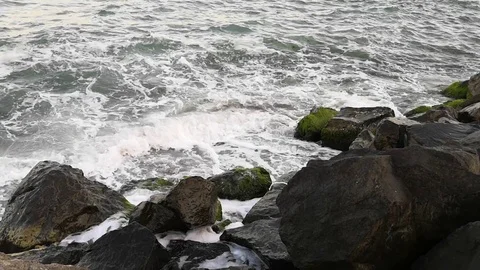 Sea waves beating against the rocks. Stock Footage 114011015