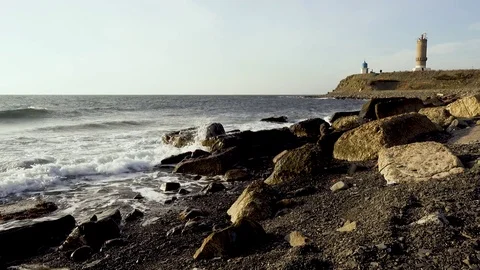 Sea waves break on stones Video stock 82422870