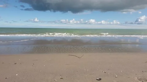 Sea waves breaking up on beach Stock Footage 142999158