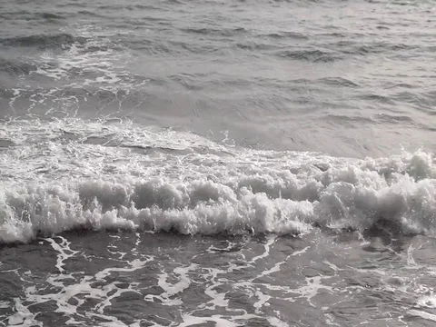 Sea ​​waves Stock Footage 121842751