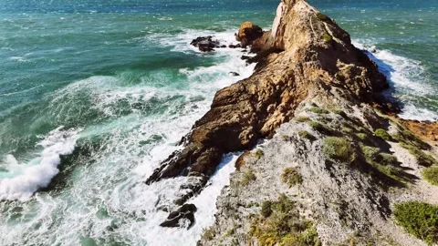 Sea ​​with waves Stock Footage 332793915