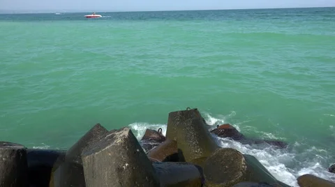 Sea, waves, rocks. 4K. Stock Footage 40740344