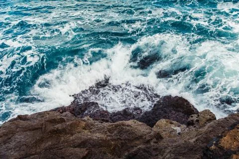 Sea waves on the rocks Foto stock