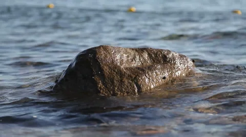 Sea ​​waves rolled onto the rocks Stock Footage 38204785