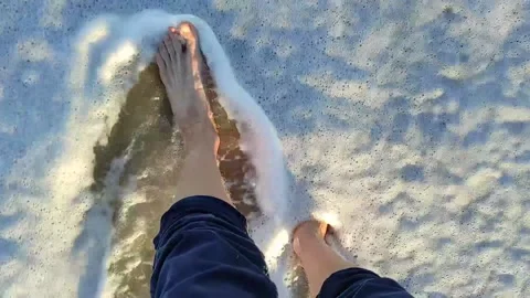 Sea waves run into deserted beach Video stock 166600816