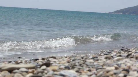 Sea waves on the shore - close up 库存影片 29319825