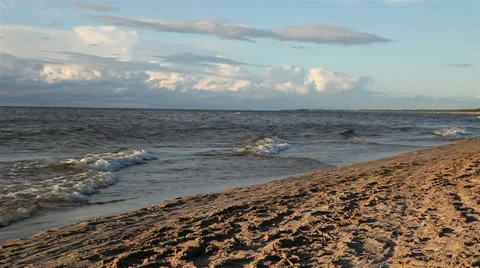 Sea waves on the shore. Stock Footage 27485019