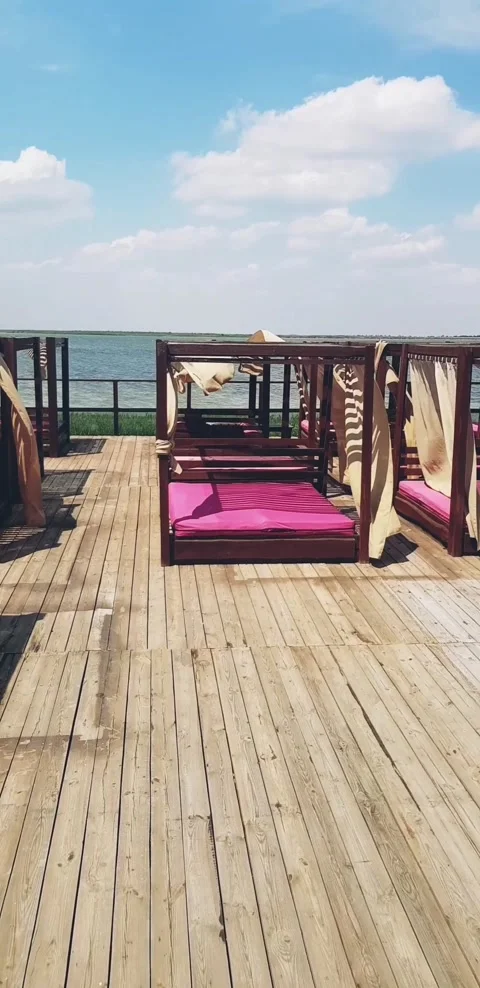 Sea ​​/ wind / hut / Stock Footage 140817269