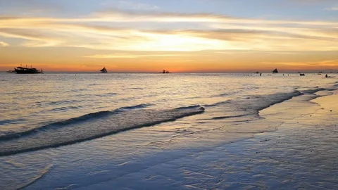 Seacoast at sunset time in 1080p Видео 77000417