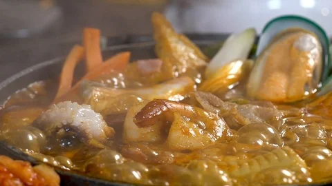Seafood hot pot Vídeo Stock 96604165