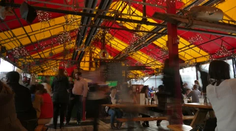Seafood Restaurant Time Lapse Stockbeeldmateriaal 54181080