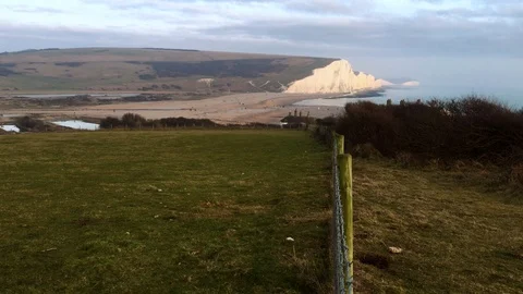 Seaford. Walkpath in the nature at white cliffs of the famouse Seven Sisters. Stock Footage 103484376
